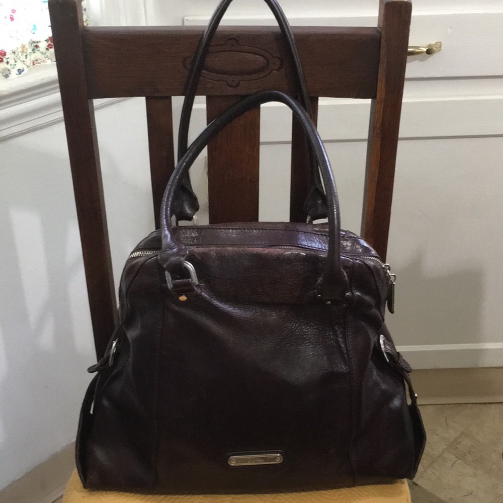 Fantastic Large Cole Haan Shoulder Tote